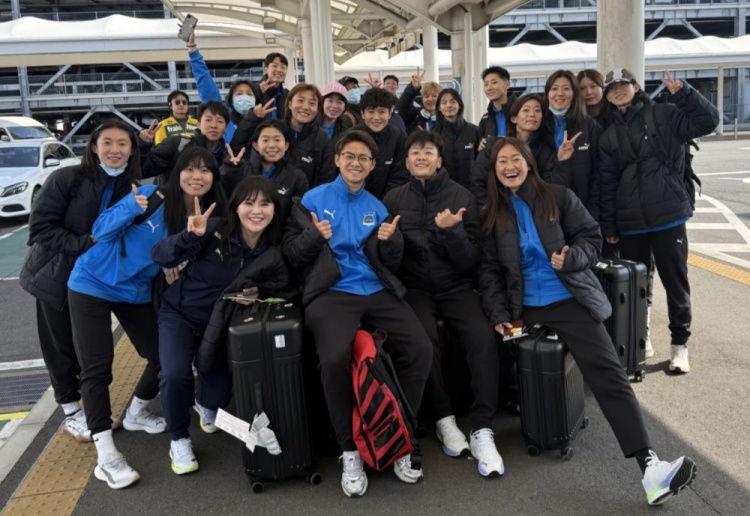 武漢女足前往日本參加女足亞冠！王霜曬照：日本，我們來(lái)了